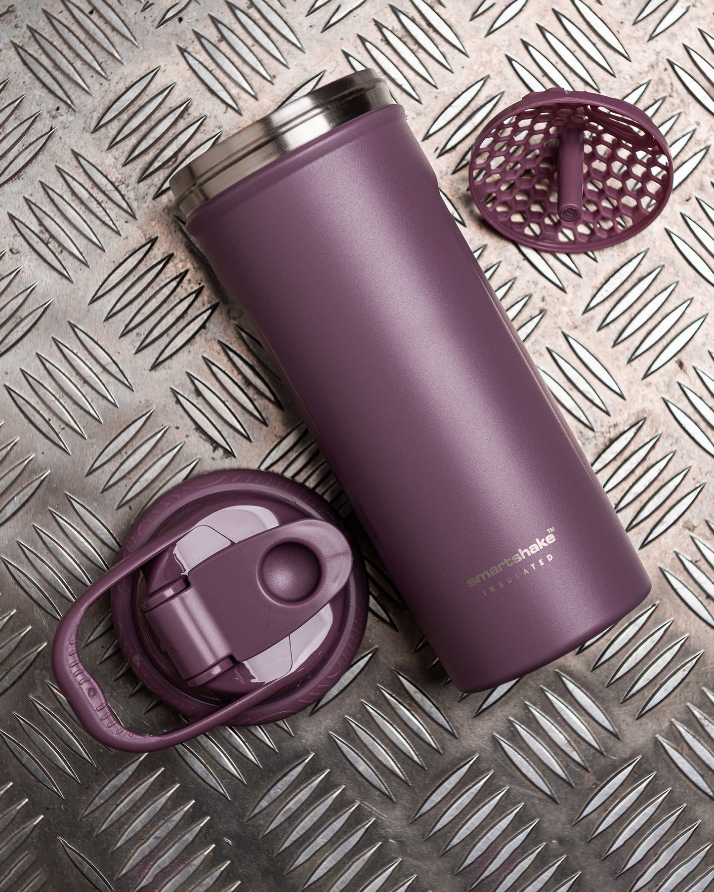 insulated-steel-shaker-dusty-plum-n8 Smartshake_Insulated_Steel_Dusty_Plum_Lifestyle.jpg