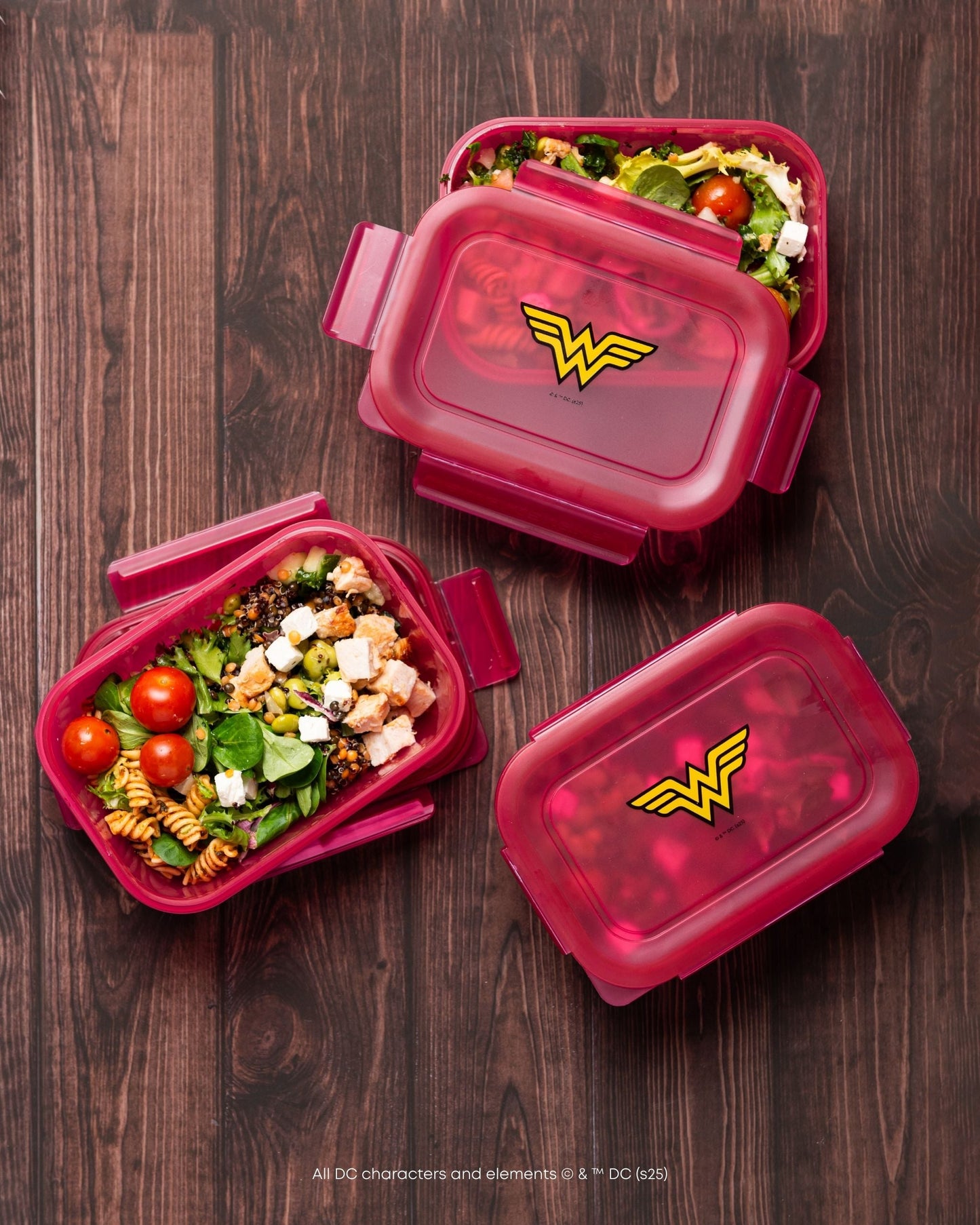 food-storage-container-wonder-woman-o7 WonderWoman_lifestyle.jpg