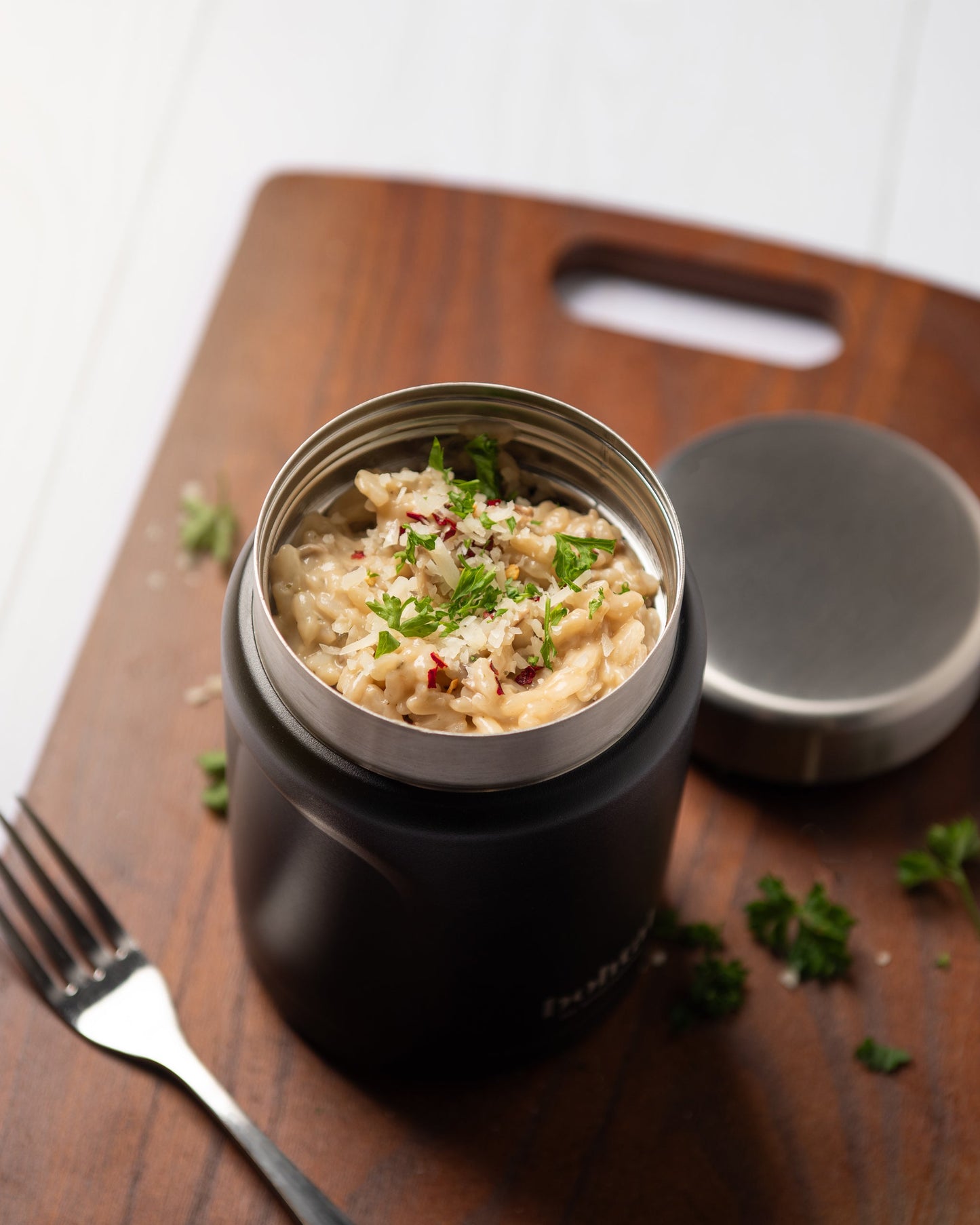 bohtal-insulated-food-jar-black-a1 Bohtal_Insulated_Food_Jar_Black_Lifestyle.jpg
