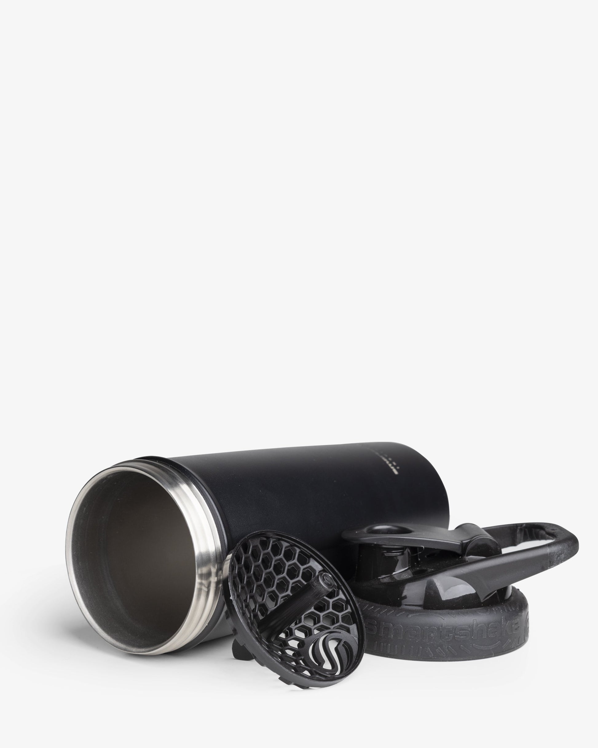 insulated-steel-shaker-black-d3 Smartshake_Insulated_Steel_Black_assambled.jpg