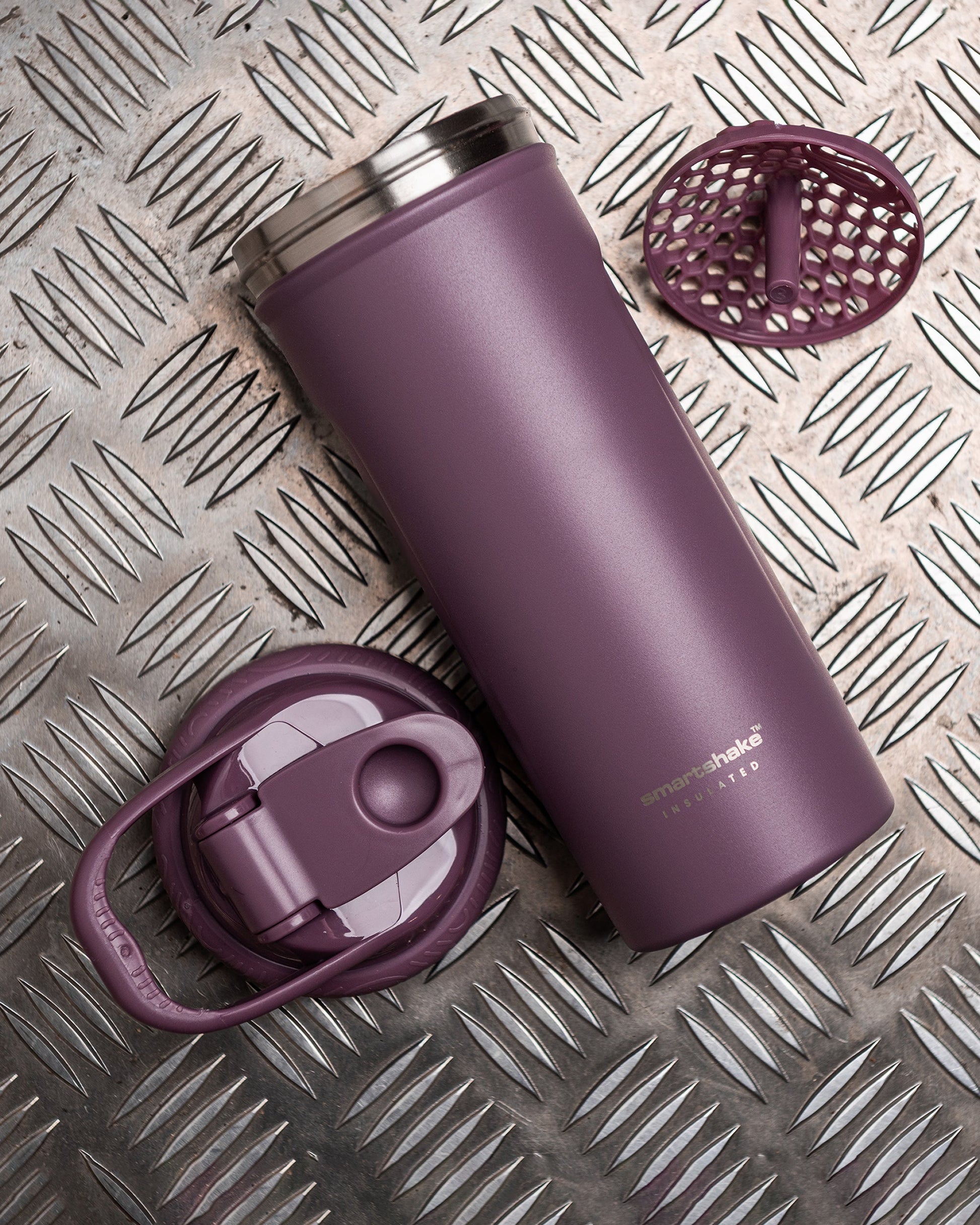 insulated-steel-shaker-dusty-plum-n8 Smartshake_Insulated_Steel_Dusty_Plum_Lifestyle.jpg