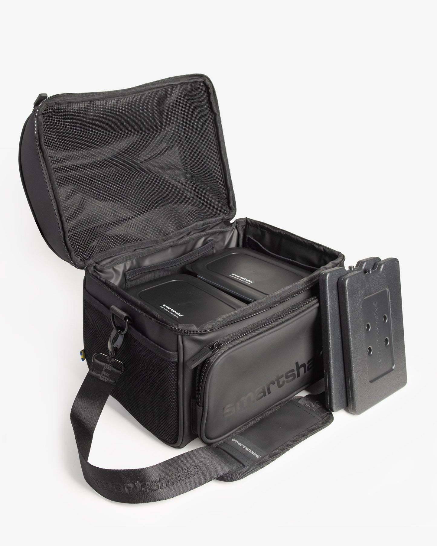 meal-prep-bag-black-with-4-food-containers-and-2-ice-packs-i1 Smartshake_Meal_Prep_Bag_Black_open.jpg