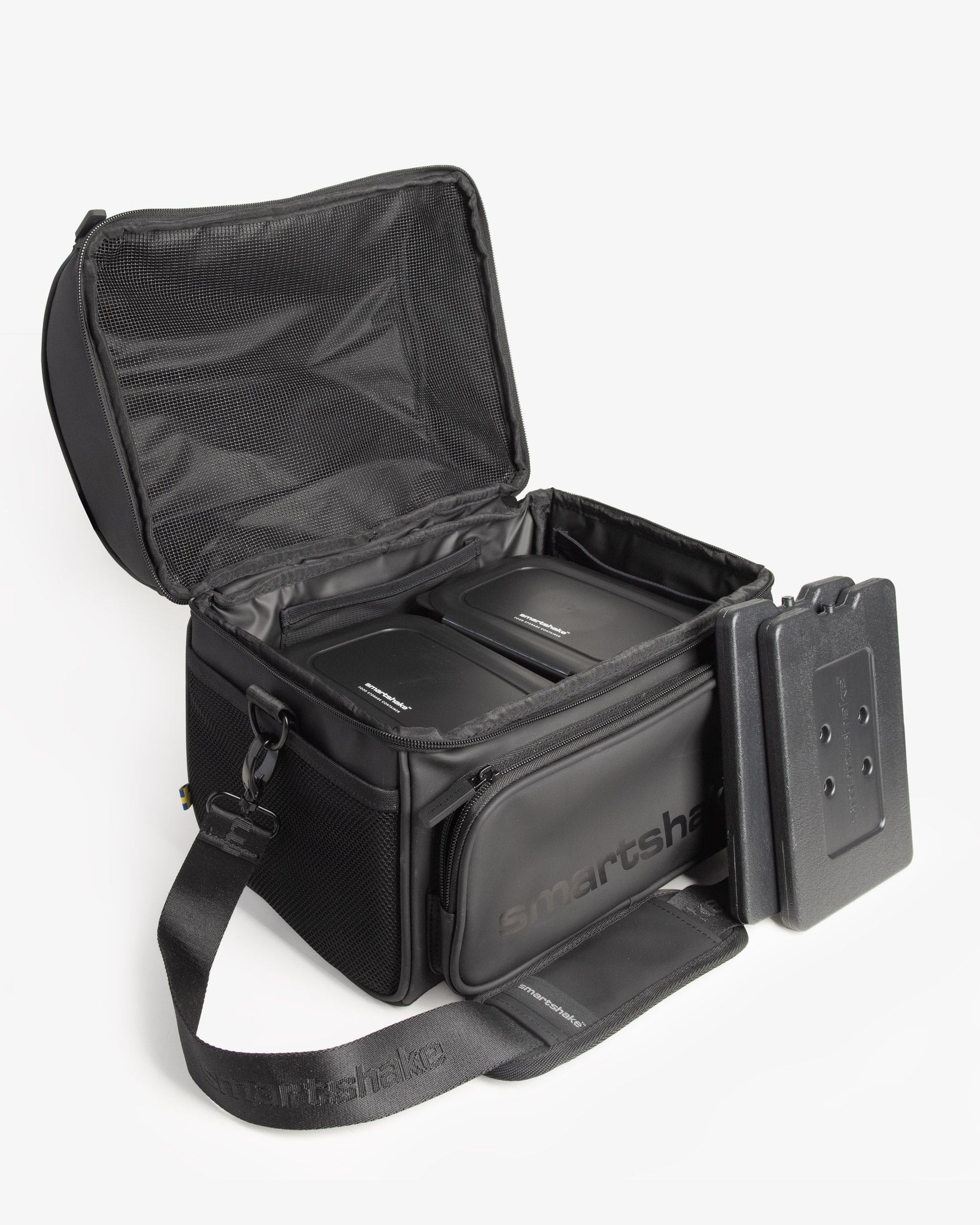meal-prep-bag-black-with-4-food-containers-and-2-ice-packs-i1 Smartshake_Meal_Prep_Bag_Black_open.jpg