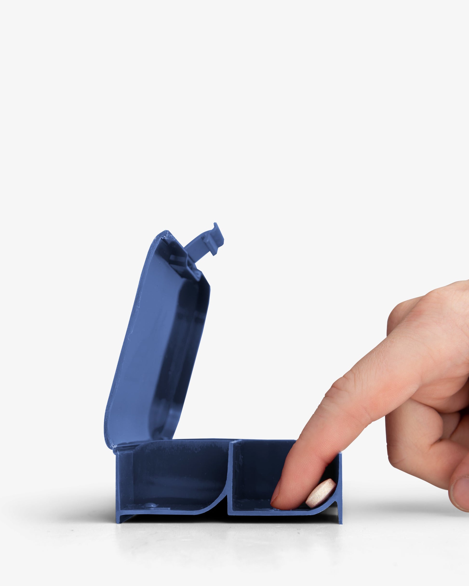 pill-box-organizer-superman-v7 Smartshake_PillBox_Organizer_Superman_curved_pillbox.jpg