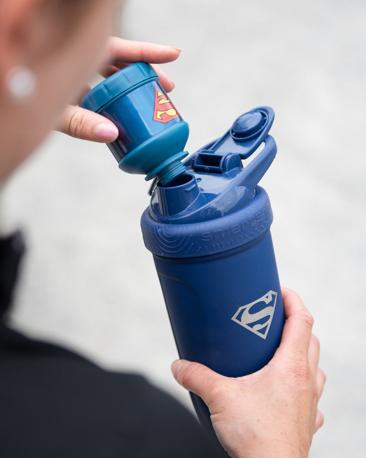 whey2go-funnel-superman-c3 Smartshake_Whey2Go_Superman_Lifestyle.jpg