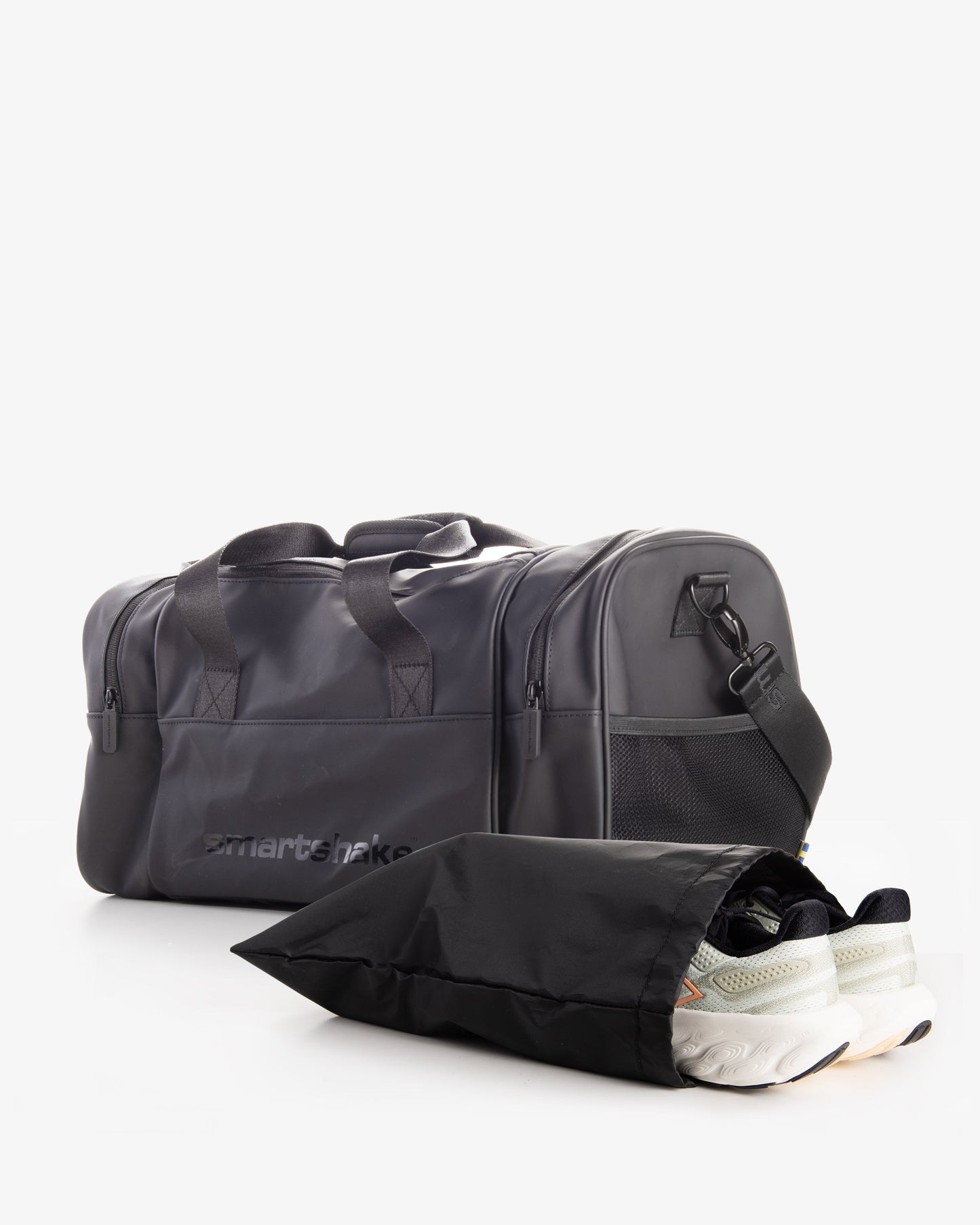 gym-bag-black-l3 Smartshake_gym_bag_Black_unassamled_24a00c8d-f290-45f6-bb42-151f345784ff.jpg